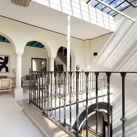 Genteel Casa Augusto Plasencia Apartment *